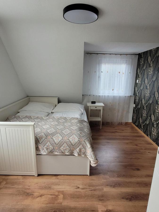 Apartment Ferienwohnung Steigwaldweg เวิร์ซบวร์ก ภายนอก รูปภาพ